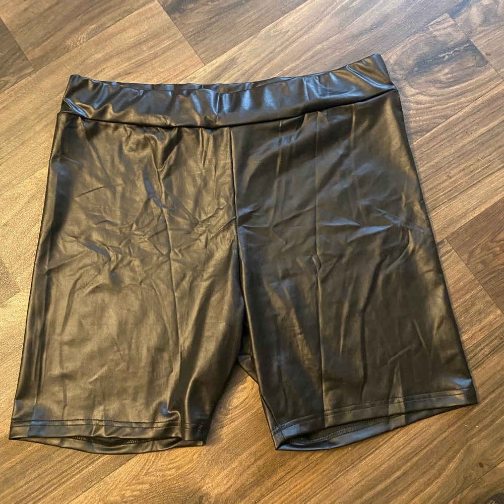 Faux Leather Biker Shorts Size XXL NWOT
